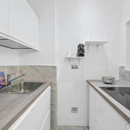 Marina Centro Bright Apartment With Terrace