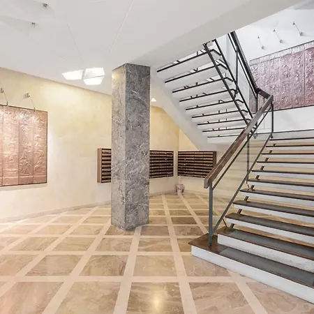 Marina Centro Bright Apartment With Terrace