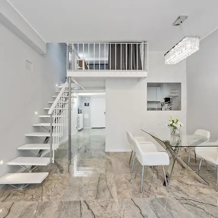 公寓 Marina Centro Bright Apartment With Terrace 里米尼